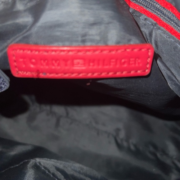 TOMMY HILFIGER BLUE SIGNATURE LOGO SATCHEL BAG - Picture 8 of 9